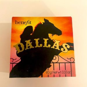 Benefit full size Dallas blush